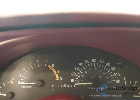 1996 Buick Regal Custom from USA, damaged, VIN 2G4WB52MXT1510796